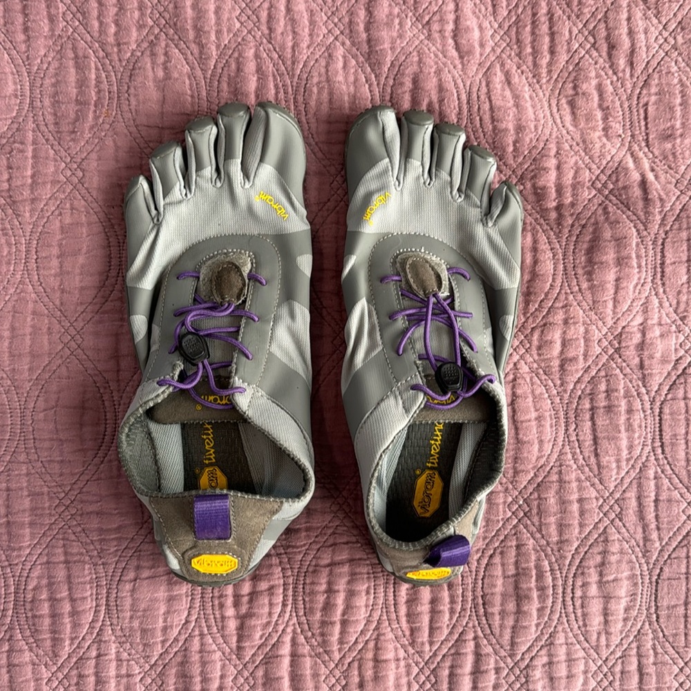 Women’s Vibram Five Fingers KSO Crosstraining Sneaker